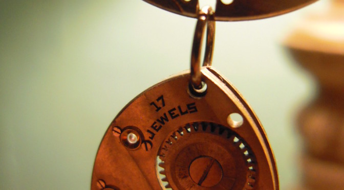 Loving My Gear Master Designs – Re-Purposed Watch Part Necklace!