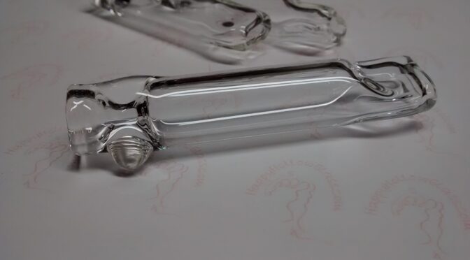NEW STYLE – 3.5″- 4″ – Flat Mouthpiece – 16mm Chubby Glass Chillum Pipe – W/BLUB
